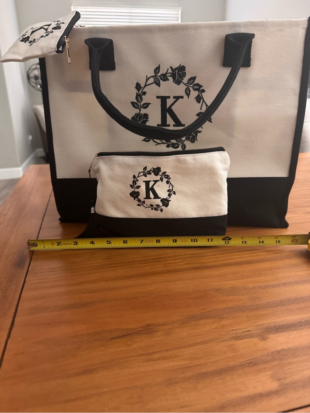 K Two-Tone Black and Cream Canvas Tote with Monogram K 🏷️ NEW 🖤🤍